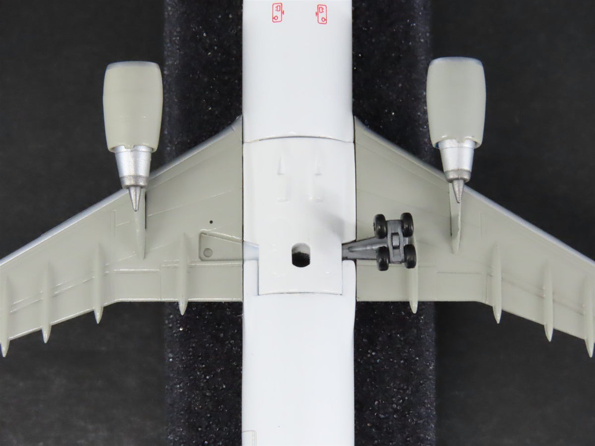 1:400 Scale Dragon Wings 55151 Diecast Thai Airlines Airbus A300-600B Airliner