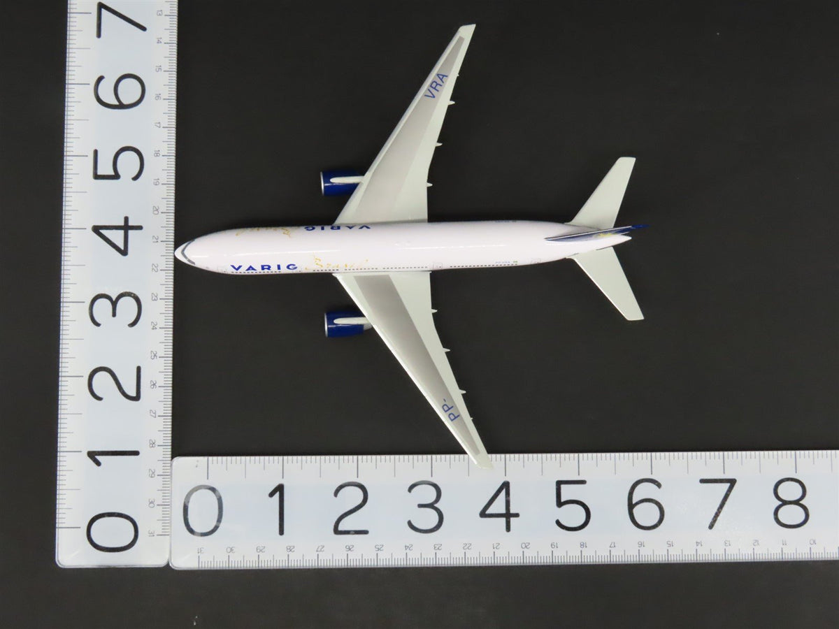 1:400 Dragon Wings 55415-03 Die-Cast Varig Brasil Boeing 777 Aircraft PP-VRA