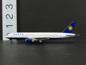 1:400 Dragon Wings 55415-03 Die-Cast Varig Brasil Boeing 777 Aircraft PP-VRA
