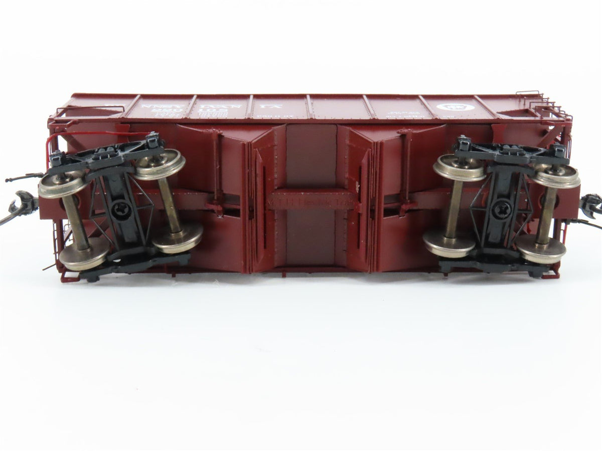 HO Scale MTH 80-90012E PRR Pennsylvania Railroad 2-Bay Hopper #220108 w/ Load