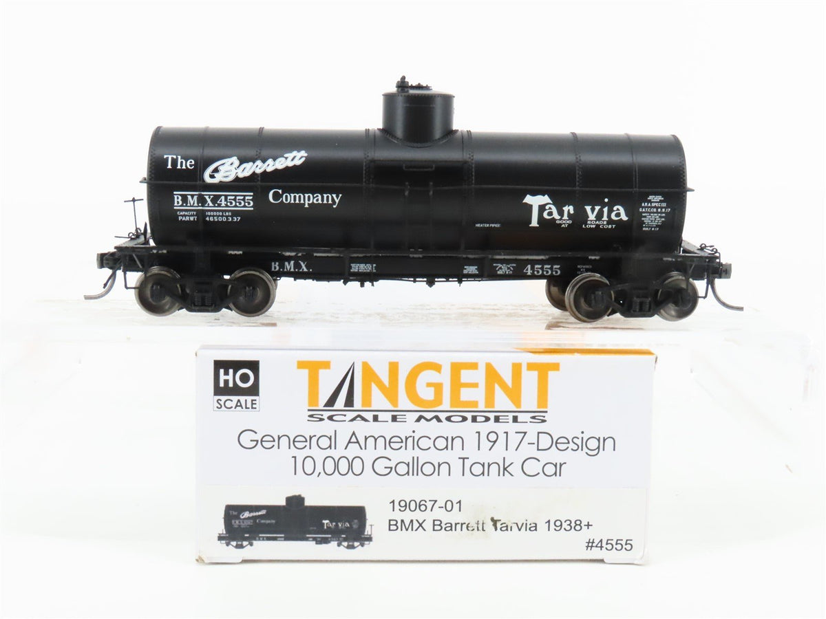 HO Scale Tangent 19067-01 BMX Barrett Tarvia Single Dome Tank Car #4555
