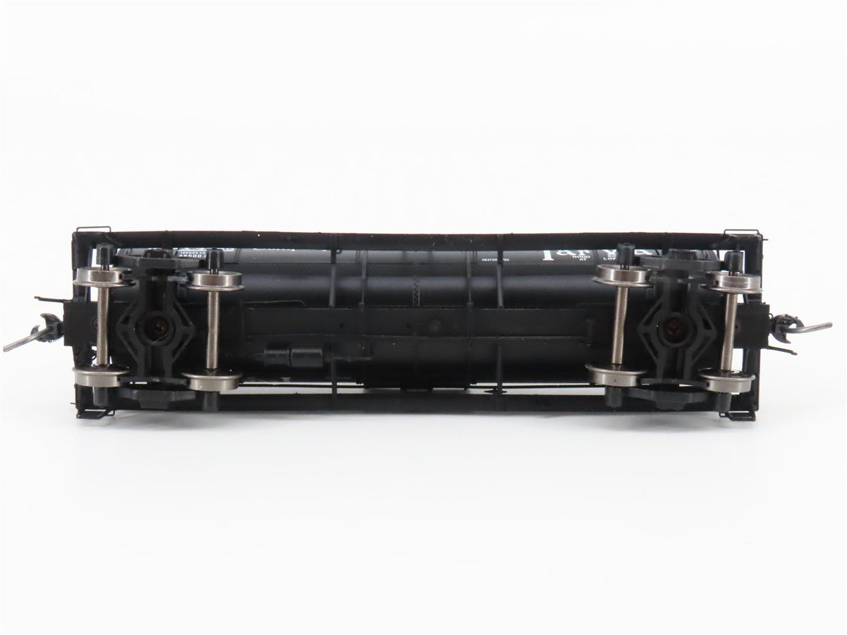 HO Scale Tangent 19067-01 BMX Barrett Tarvia Single Dome Tank Car #4555