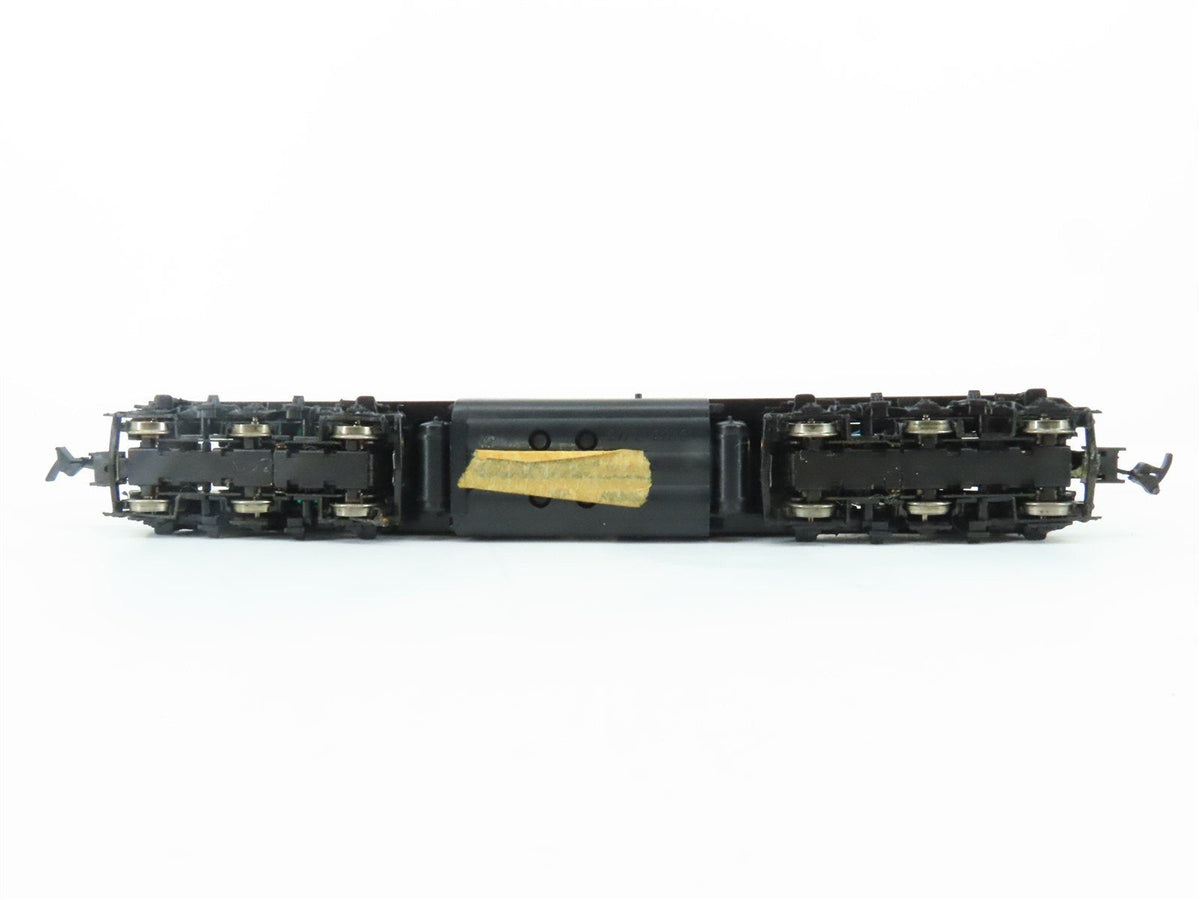 HO Scale Proto 2000 21012 Southern E8/9A Diesel Locomotive #2924
