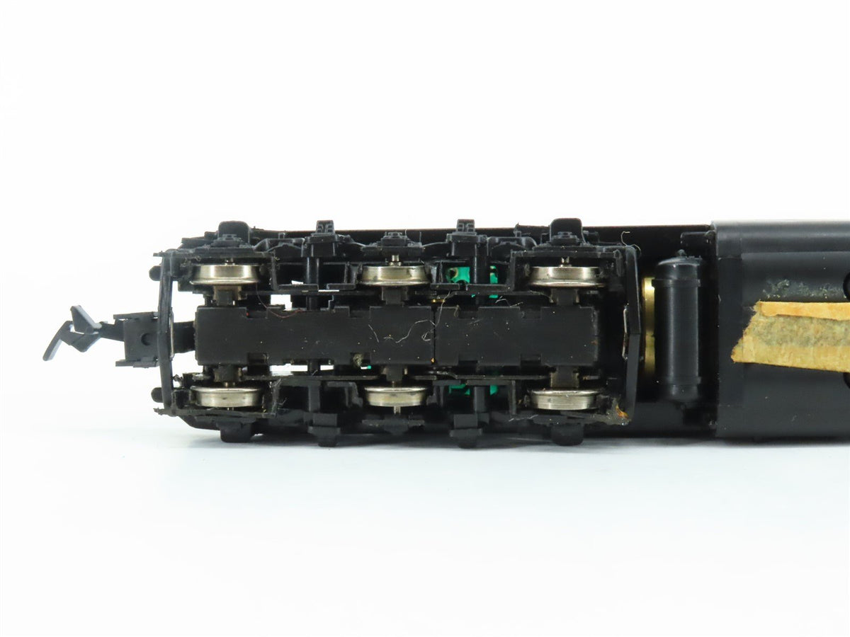 HO Scale Proto 2000 21012 Southern E8/9A Diesel Locomotive #2924