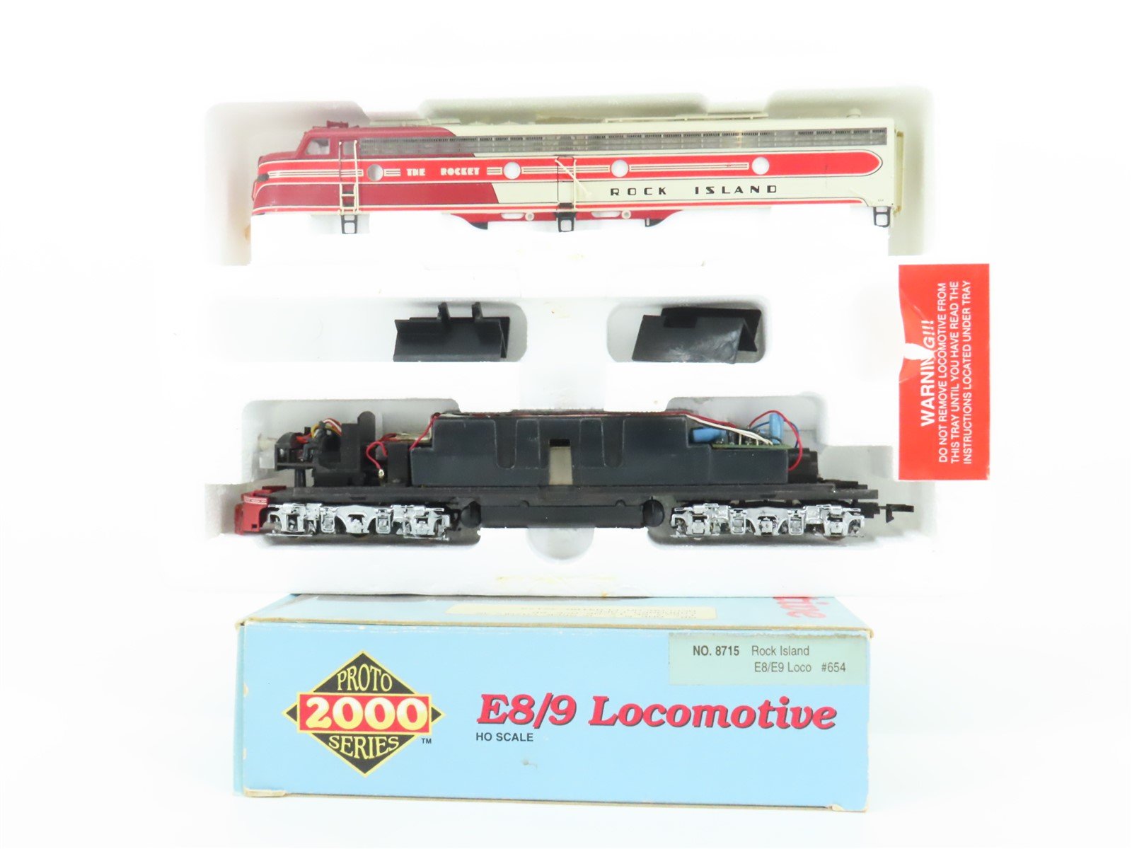 HO Scale Proto 2000 8715 RI Rock Island E8/9A Diesel Locomotive #654