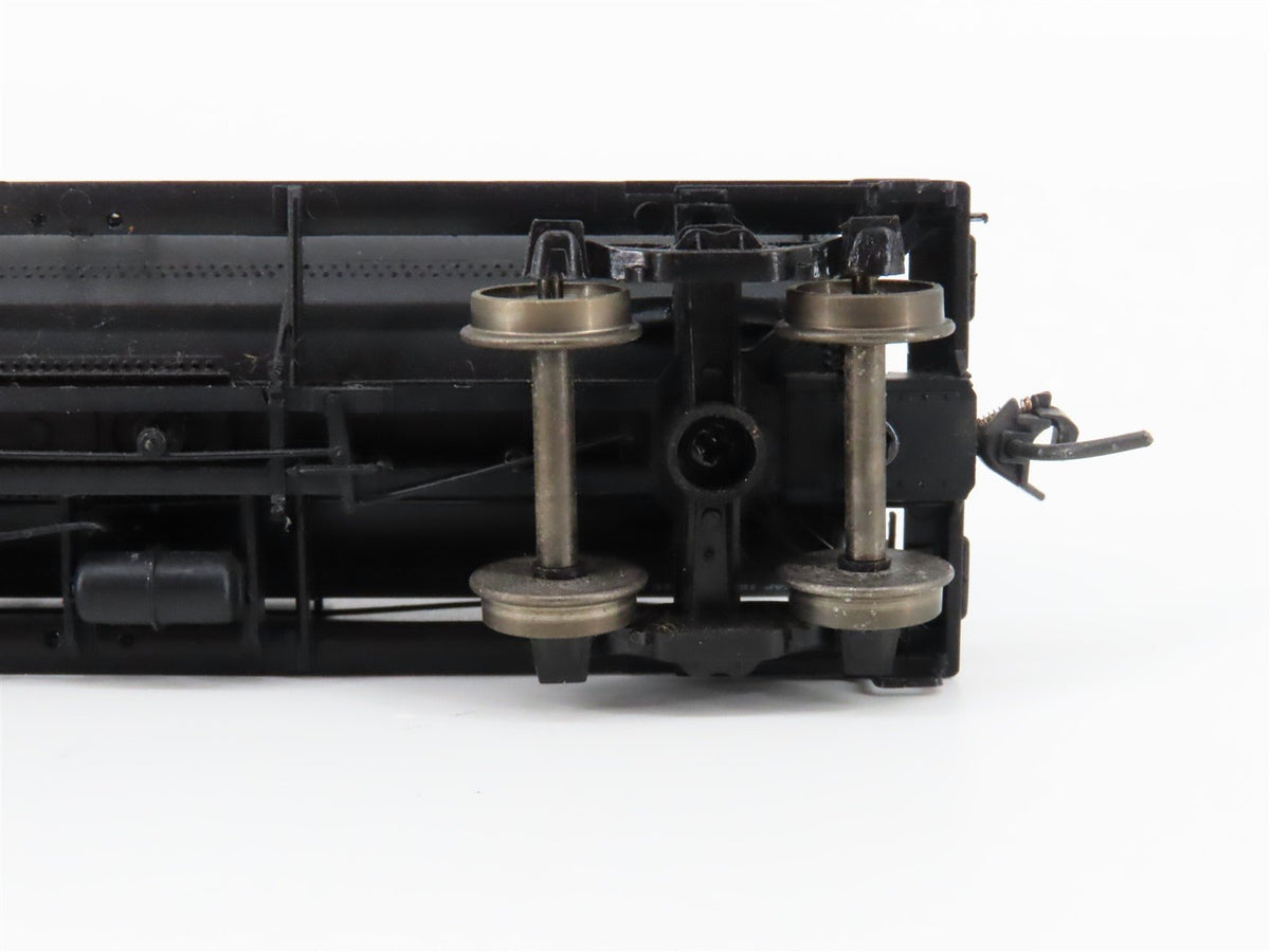 HO Scale PROTO 2000 #23360 GATX General American Single Dome Tank Car #17632