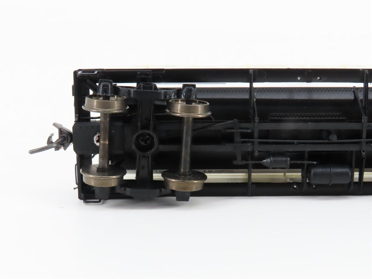 HO Scale PROTO 2000 #23532 MPCX Magnolia Petroleum Single Dome Tank Car #725