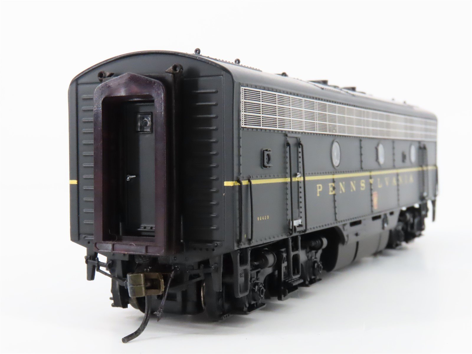 HO Scale Broadway Limited BLI 949B PRR Pennsylvania F7B Diesel #9642B