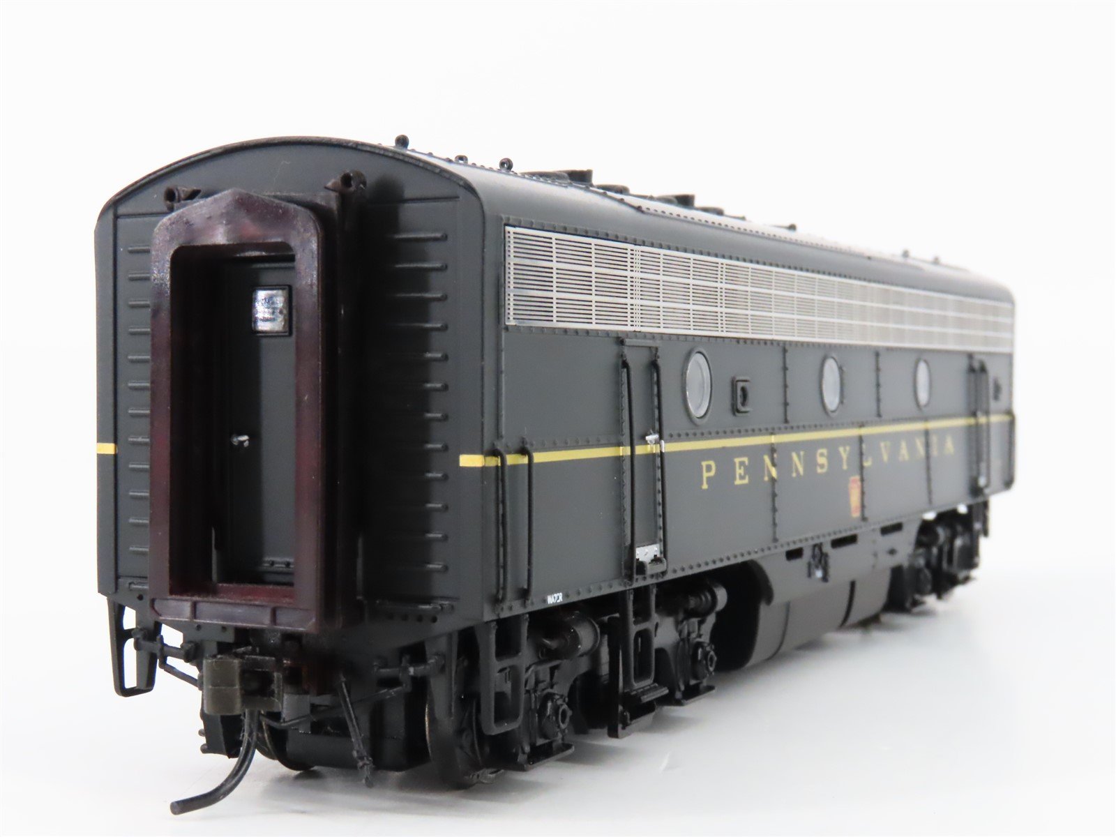 HO Scale Broadway Limited BLI 949B PRR Pennsylvania F7B Diesel #9642B