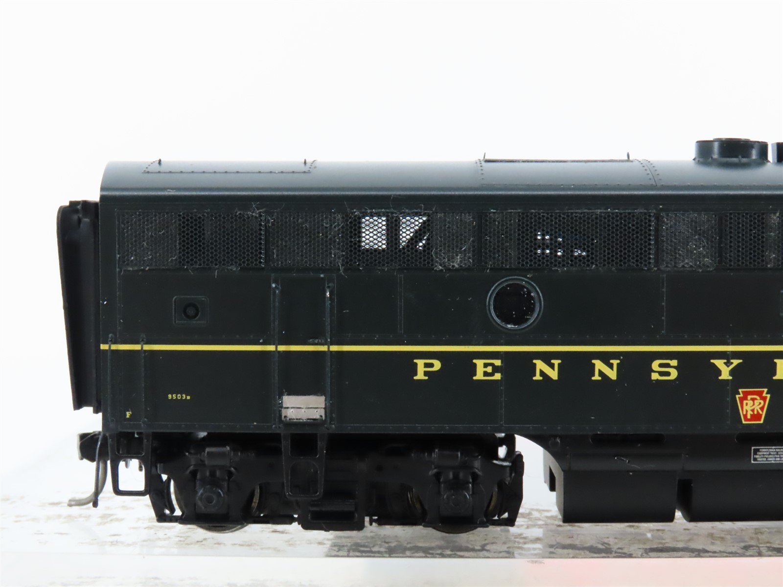 HO Scale Broadway Limited BLI 950A PRR Pennsylvania F7B Diesel #9503B w/DCC