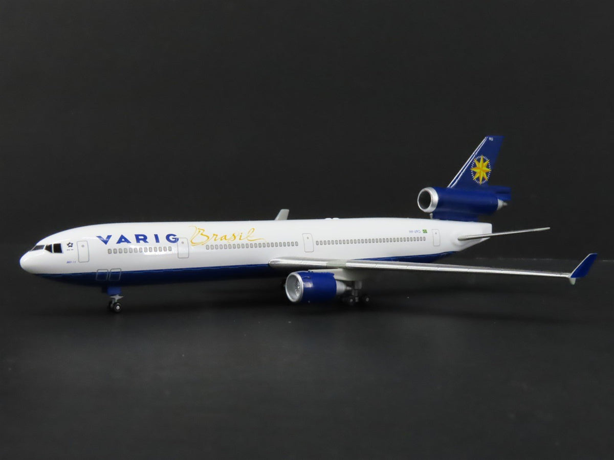 1:400 Scale Dragon Wings Premiere 55326 Die-Cast Varig Brasil MD-11 Airliner