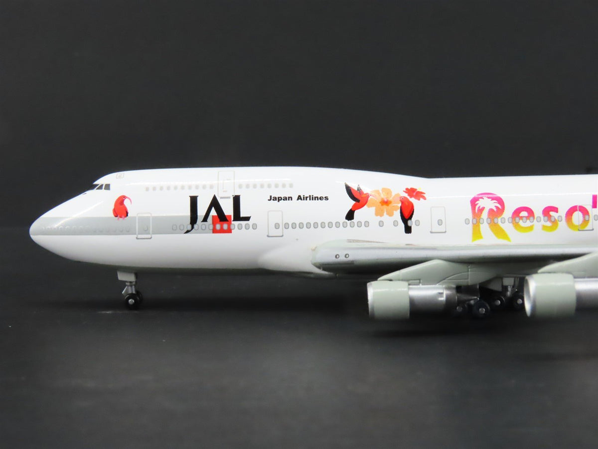 1:400 Dragon Wings 55208 Die-Cast JAL Japan Airlines Resocha B-747-300 Airliner