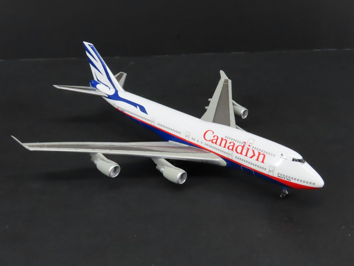 1:400 Dragon Wings 55132 Die-Cast Canadian Airlines Boeing 747-475 Airliner