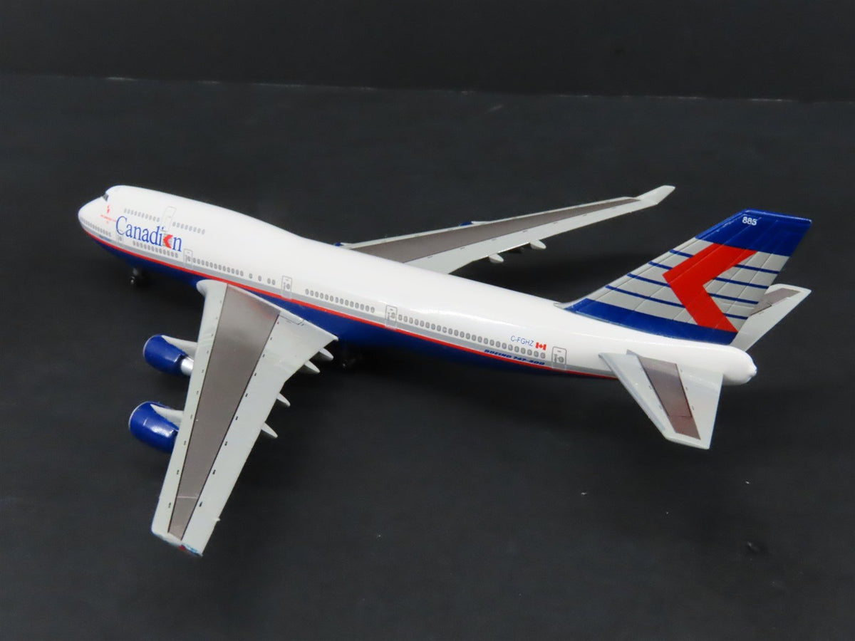 1:400 Dragon Wings 55134 Die-Cast Canadian Airlines Boeing 747-475 Airliner