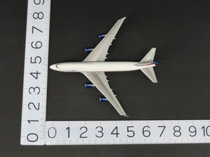 1:400 Dragon Wings 55134 Die-Cast Canadian Airlines Boeing 747-475 Airliner