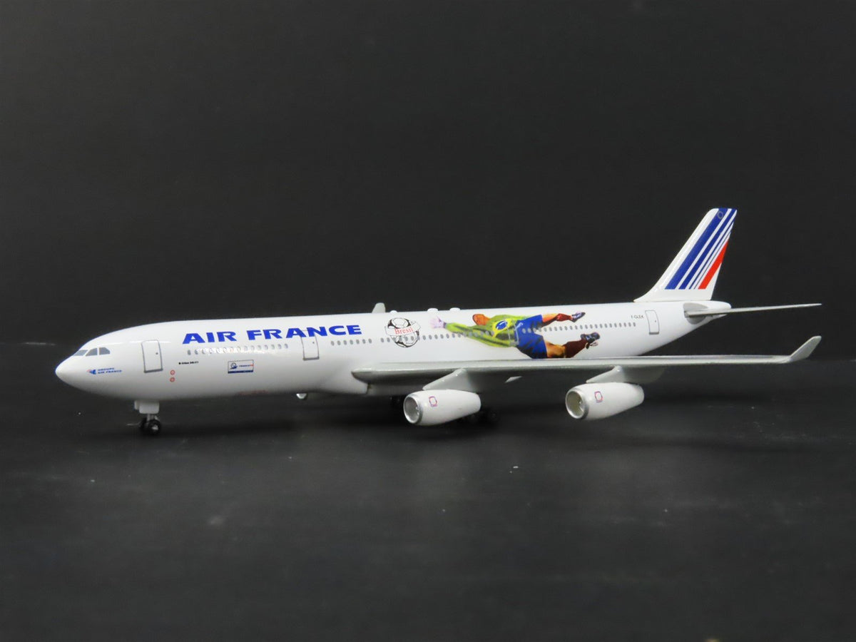 1:400 Dragon Wings Sky Club Die-Cast Air France World Cup &#39;98 A340-311 Airliner
