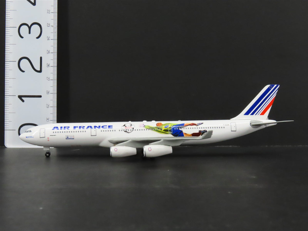 1:400 Dragon Wings Sky Club Die-Cast Air France World Cup &#39;98 A340-311 Airliner