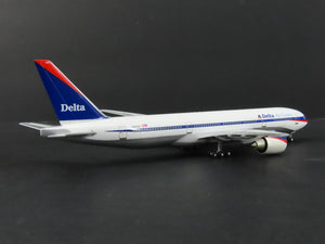 1:400 Scale Herpa Wings 560276 Die-Cast Delta Air Lines Boeing 777-200 Airliner