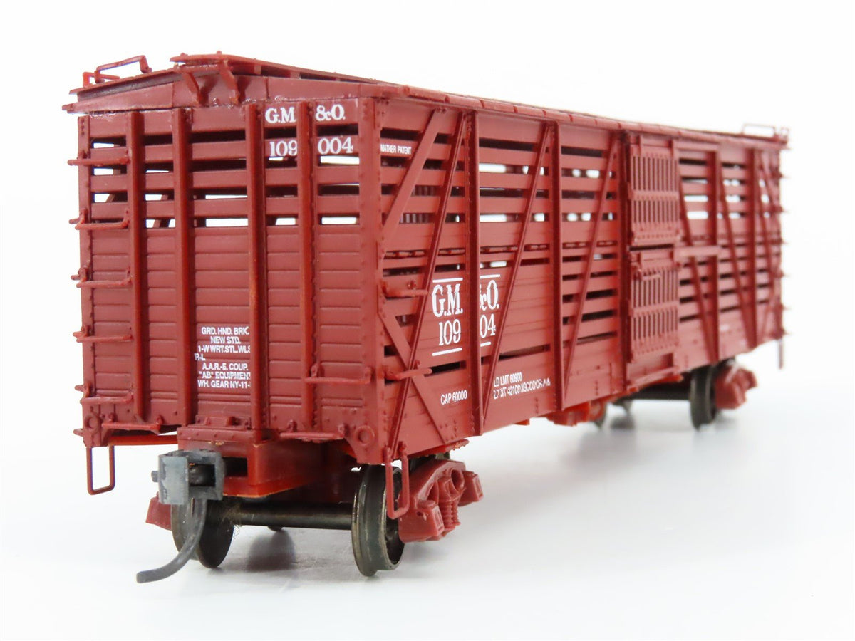 HO Scale PROTO 2000 GM&amp;O Gulf Mobile &amp; Ohio 40&#39; Double Deck Stock Car #109004