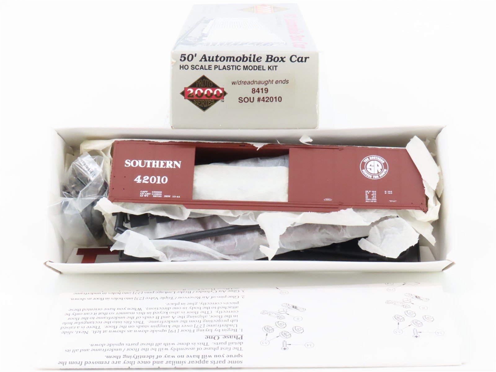 HO Scale PROTO 2000 Kit #8419 SOU Southern Railway 50' Automobile Box Car #42010