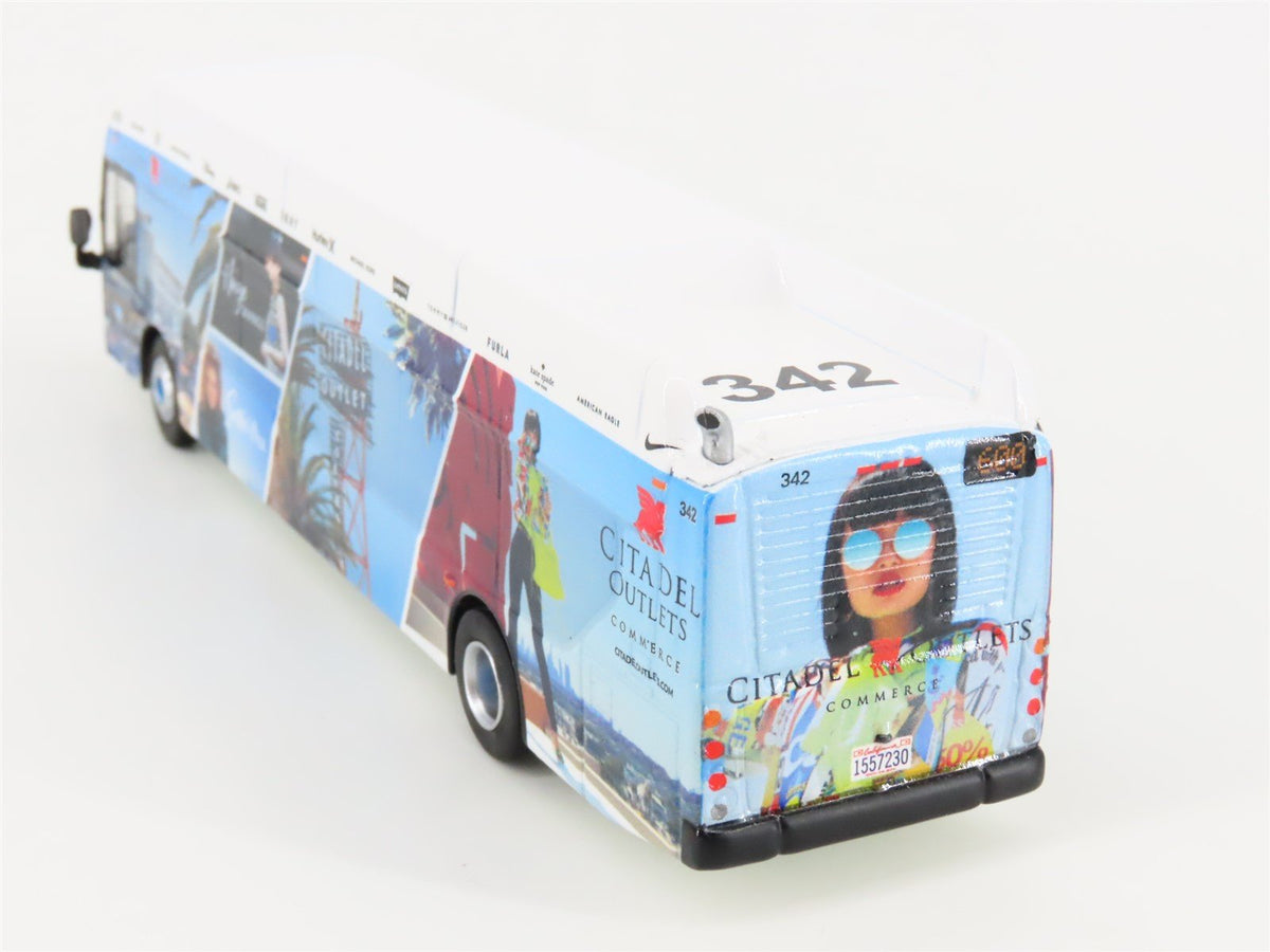 1:87 Scale Iconic Replicas Die-Cast Citadel Outlets Xcelsior Transit Bus