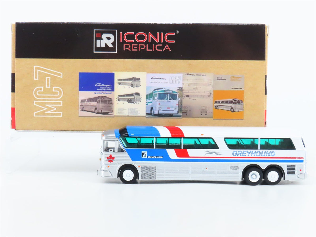1:87 Scale Iconic Replicas 87-0269 Die-Cast Greyhound Canada MCI MC-7 Coach Bus