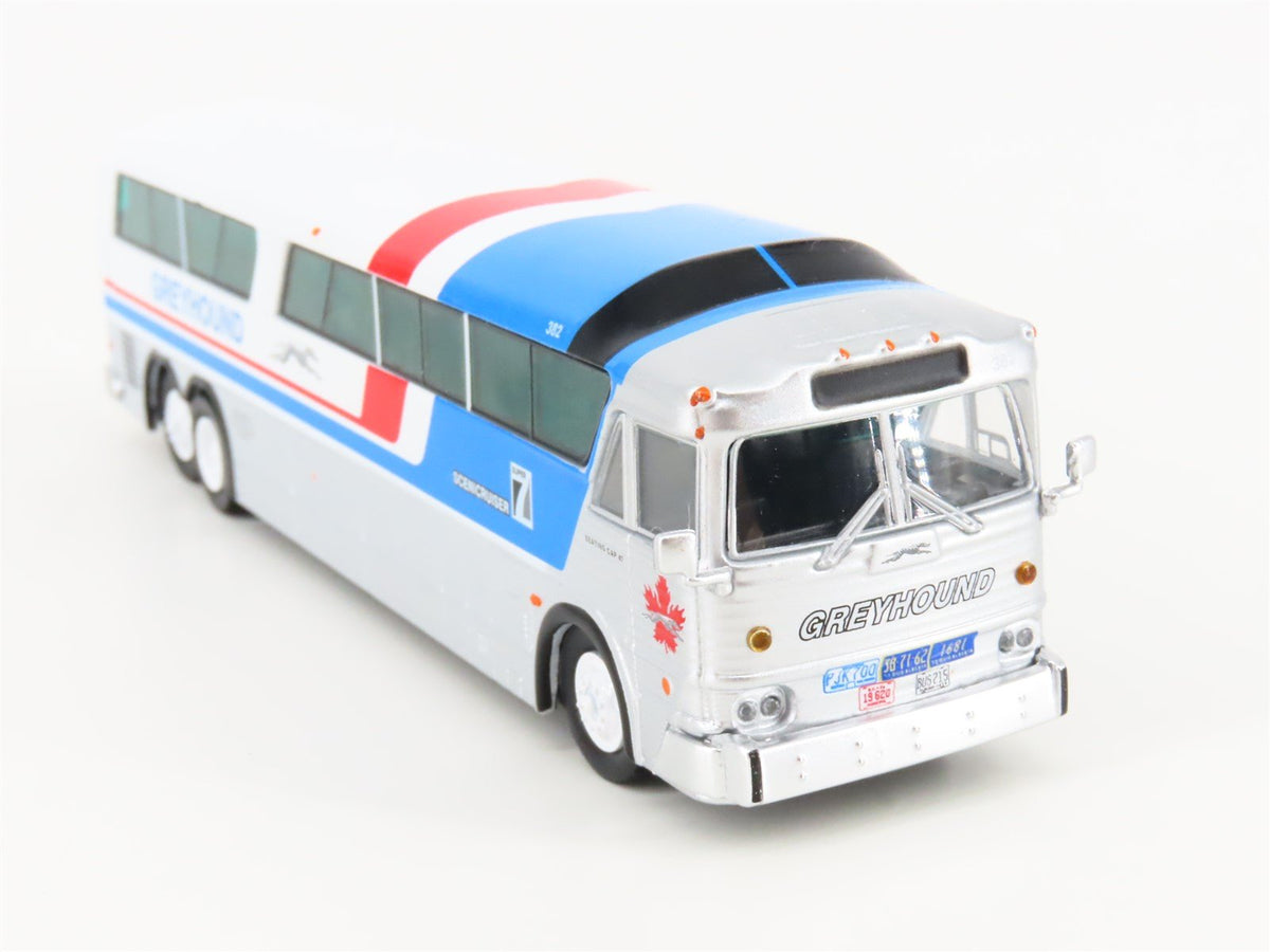 1:87 Scale Iconic Replicas 87-0269 Die-Cast Greyhound Canada MCI MC-7 Coach Bus
