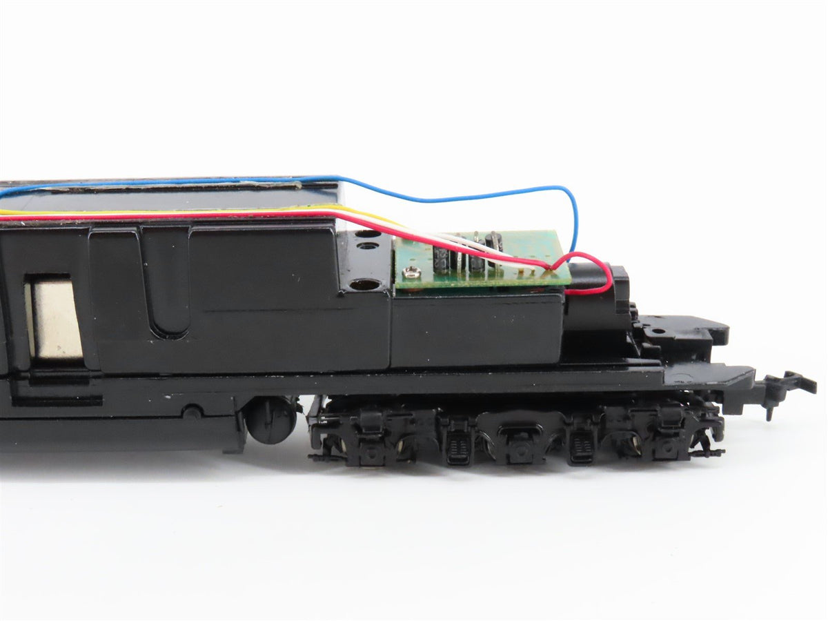 HO Scale Proto 2000 21007 PRR Pennsylvania E8/9A Diesel Loco #5713A