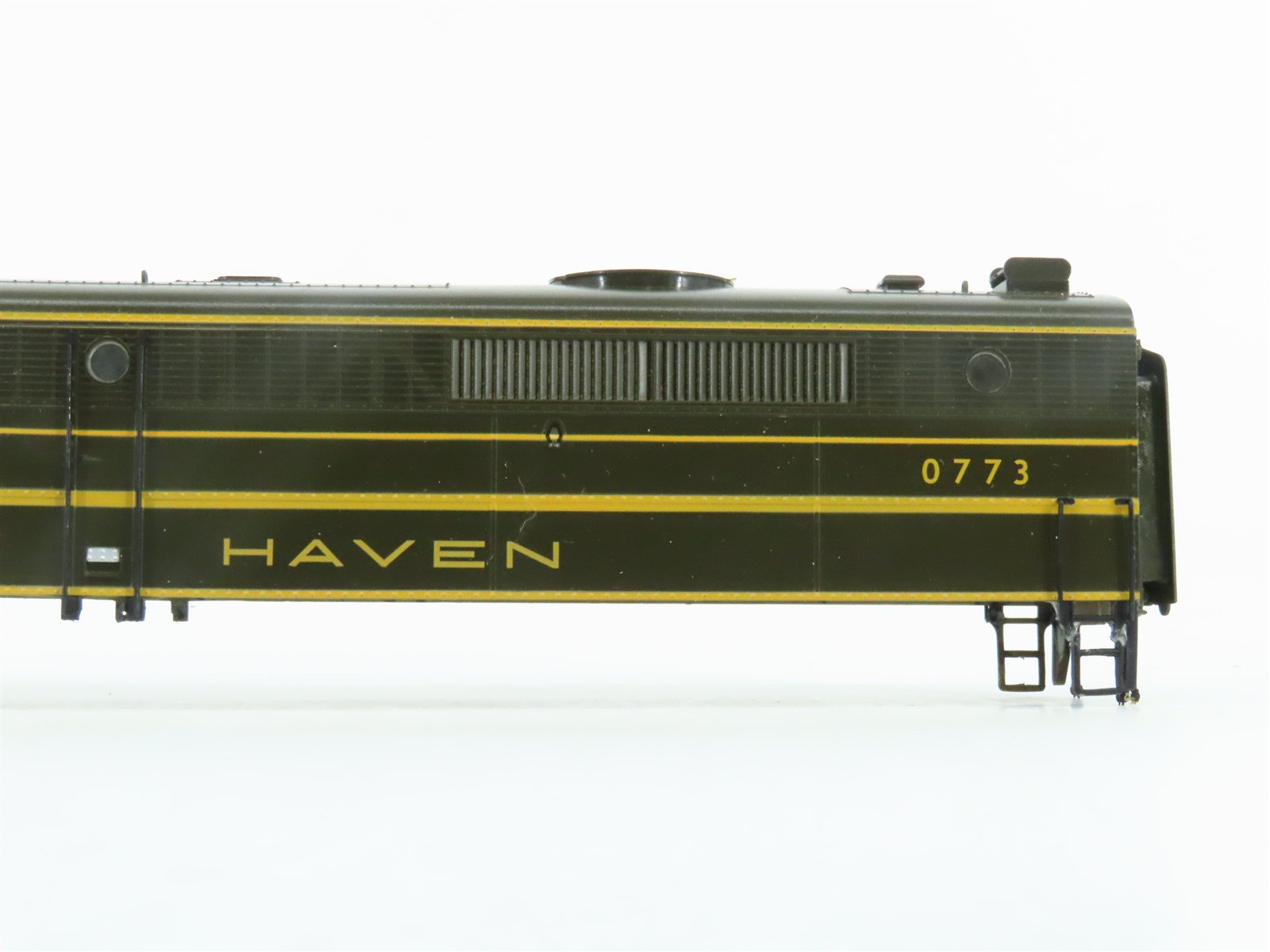 HO Scale Proto 2000 21616 NH New Haven Alco PA Diesel Locomotive #0773