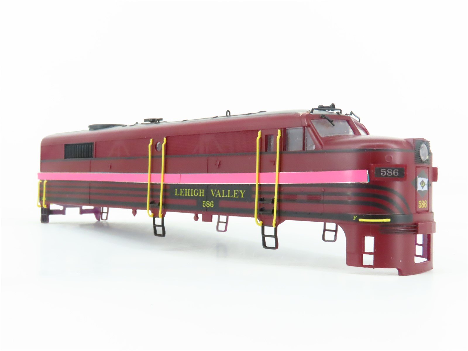 HO Scale Proto 2000 8365 LV Lehigh Valley FA2 Diesel Loco #586 BAD GEARS