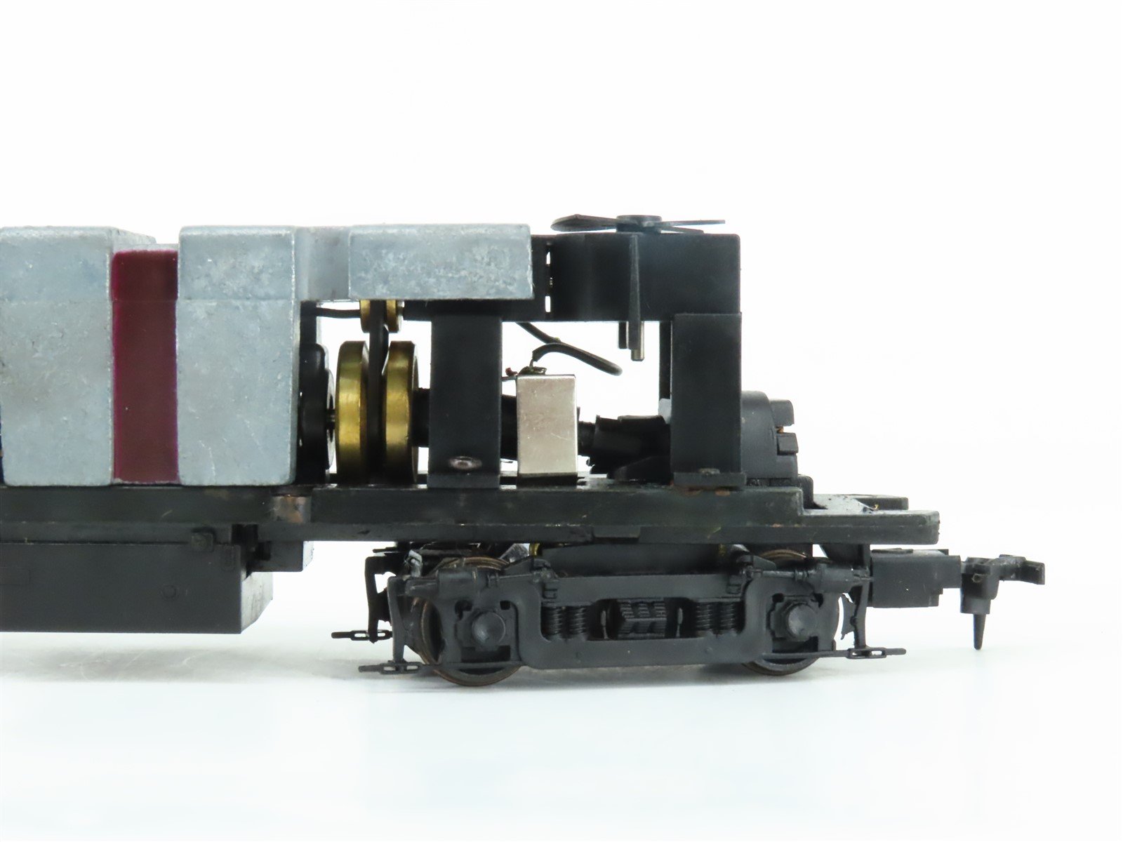 HO Scale Proto 2000 8365 LV Lehigh Valley FA2 Diesel Loco #586 BAD GEARS