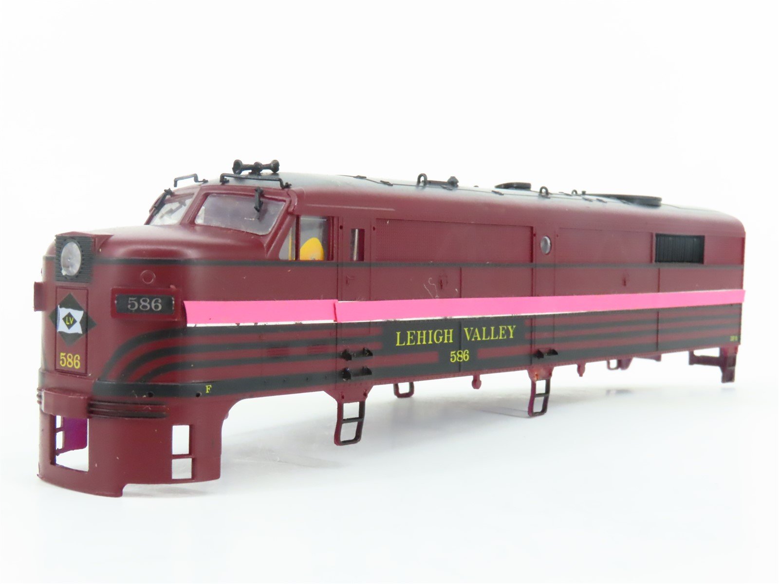 HO Scale Proto 2000 8365 LV Lehigh Valley FA2 Diesel Loco #586 BAD GEARS