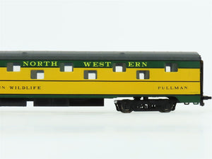 HO Scale IHC 48046 CNW Railway Sleeper Passenger Car 