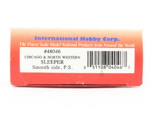 HO Scale IHC 48046 CNW Railway Sleeper Passenger Car 