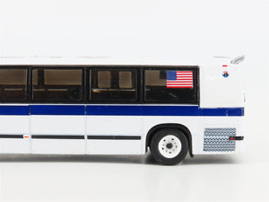1:87 Scale Iconic Replicas 87-0313 Die-Cast New York City TMC RTS Transit Bus