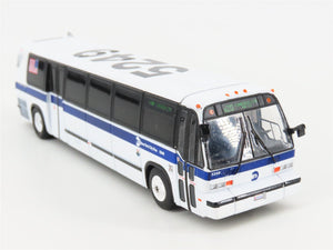 1:87 Scale Iconic Replicas 87-0313 Die-Cast New York City TMC RTS Transit Bus