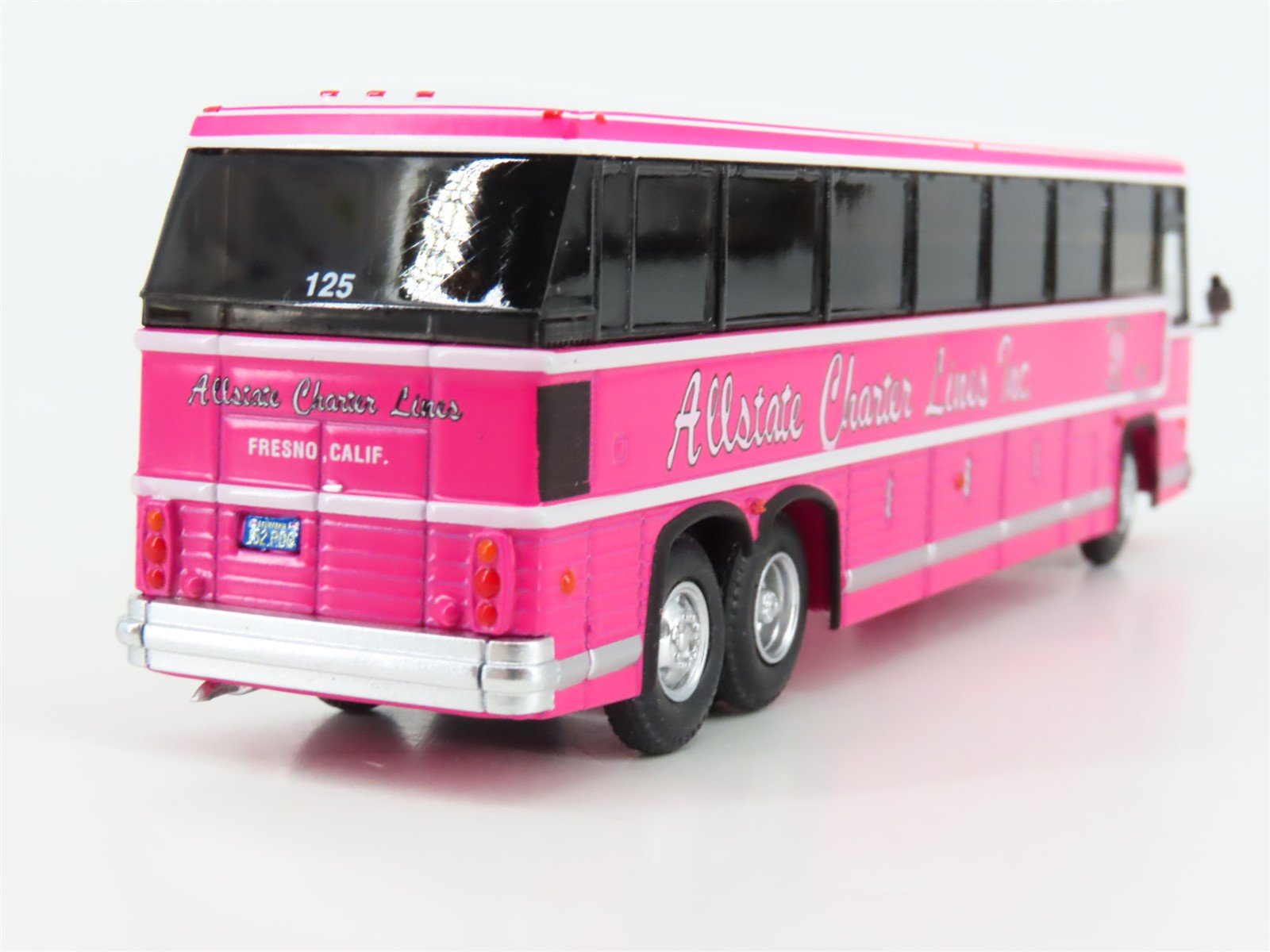 1:87 Iconic Replicas 87-0272 Diecast Allstate Charter Lines MCI MC-9 Coach Bus