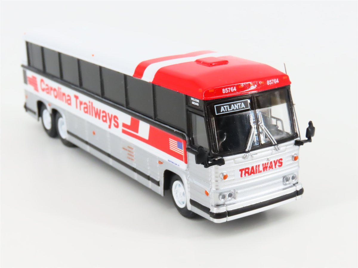 1:87 Scale Iconic Replicas 87-0326 Diecast Carolina Trailways MCI MC-9 Coach Bus