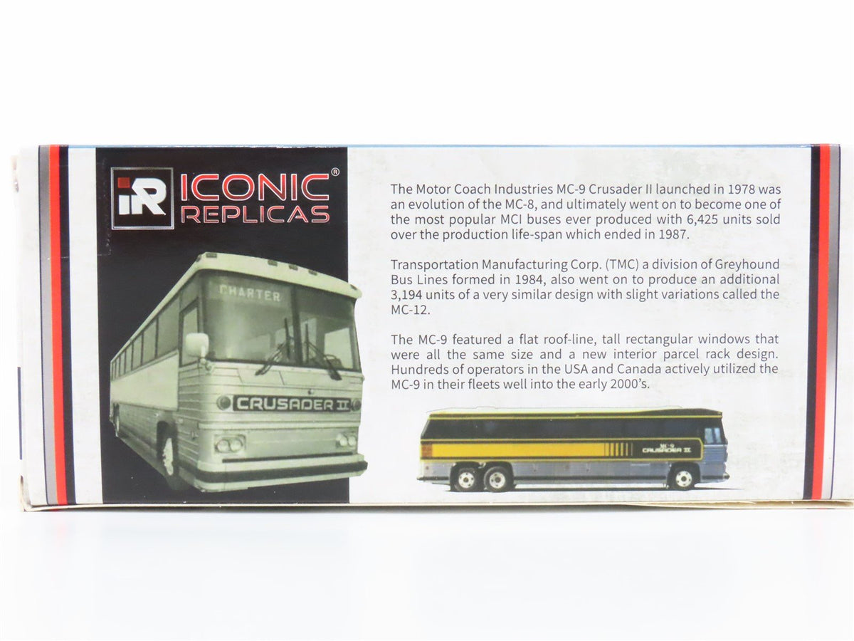 1:87 Scale Iconic Replicas 87-0326 Diecast Carolina Trailways MCI MC-9 Coach Bus