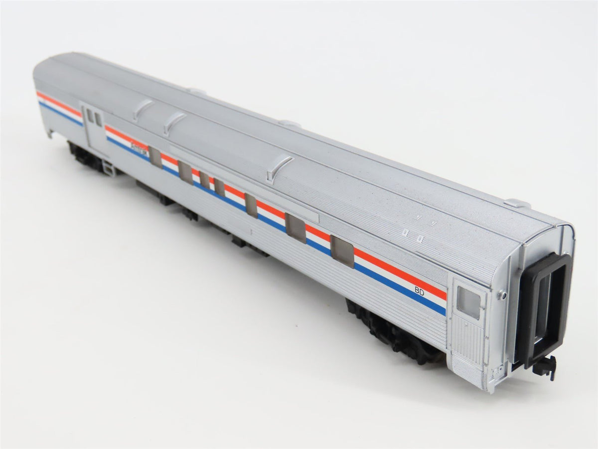 HO Walthers 932-6463 AMTK Amtrak Ph 3 85&#39; Budd Baggage Dormitory Passenger Car