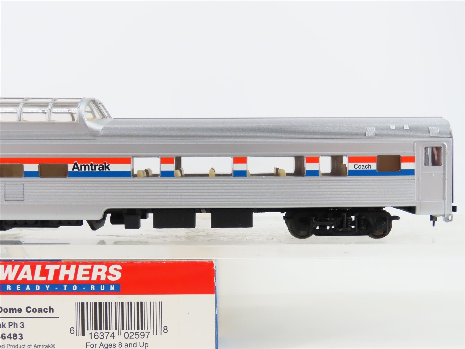HO Scale Walthers 932-6483 AMTK Amtrak Ph 3 85' Budd Dome Coach Passenger Car