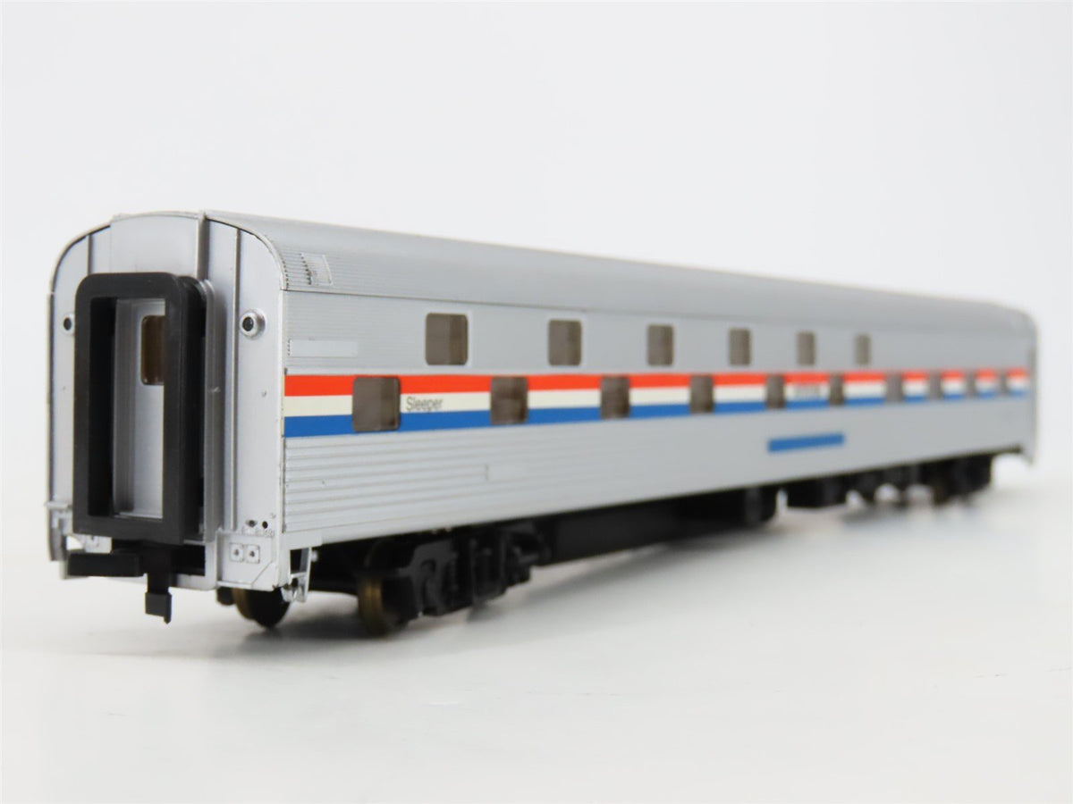 HO Walthers 932-6363 AMTK Amtrak Ph 3 85&#39; Budd 24-8 Slumbercoach Passenger