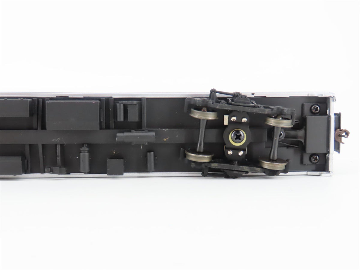 HO Scale Walthers 932-6504 AMTK Amtrak Ph 4 85&#39; Budd Tavern-Obs Passenger