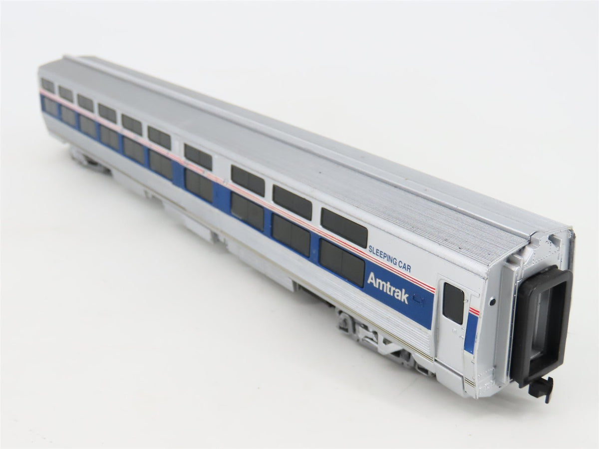 HO Scale Walthers 932-6091 AMTK Amtrak Viewliner Sleeper Passenger