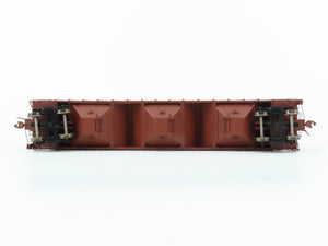 HO Scaletrains Rivet Counter SXT30735 CR Conrail 3-Bay Covered Hopper #886965