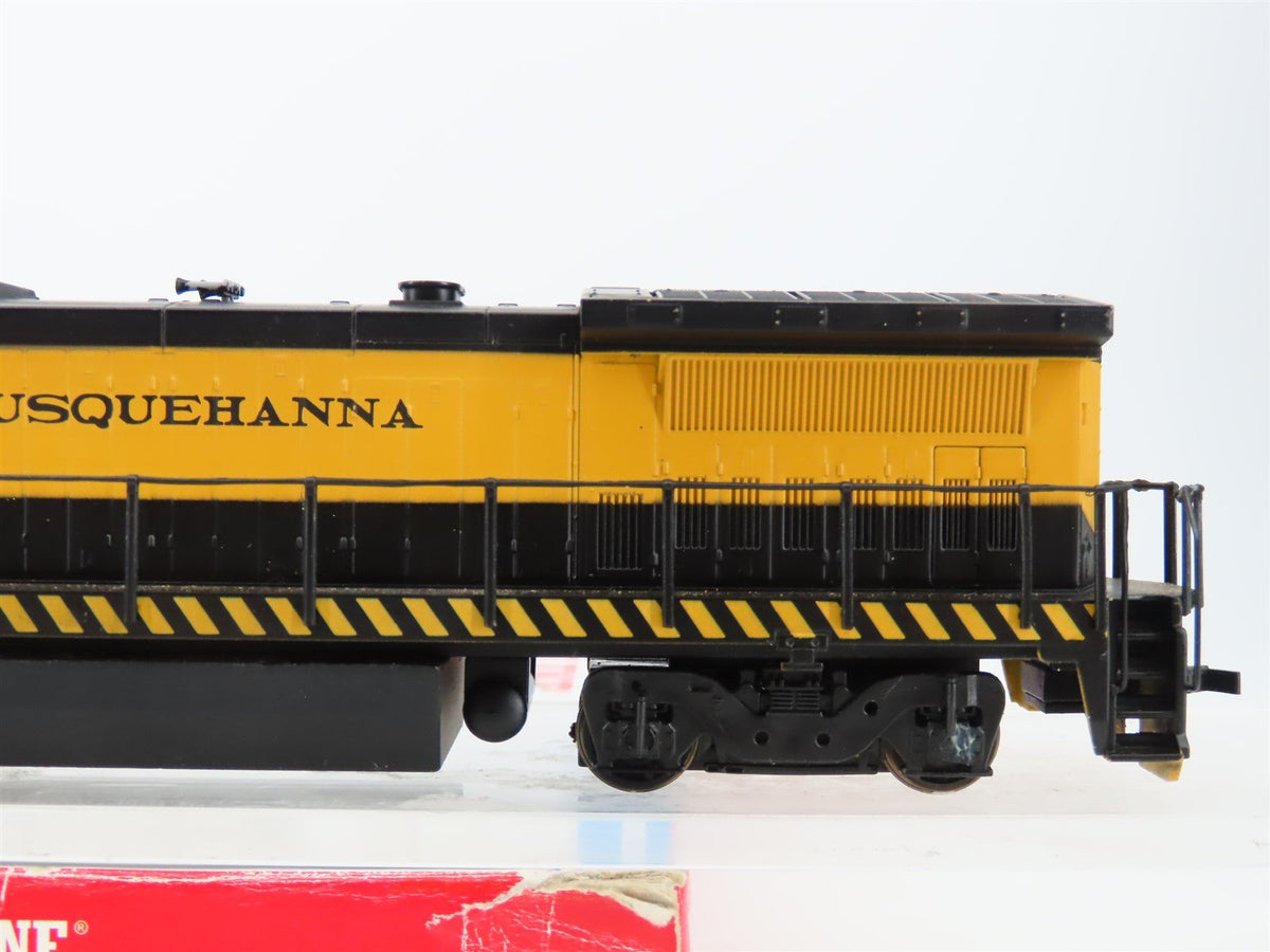 HO Scale Walthers 931-174 NYSW Susquehanna Dash 8-40B Diesel Locomotive #4008