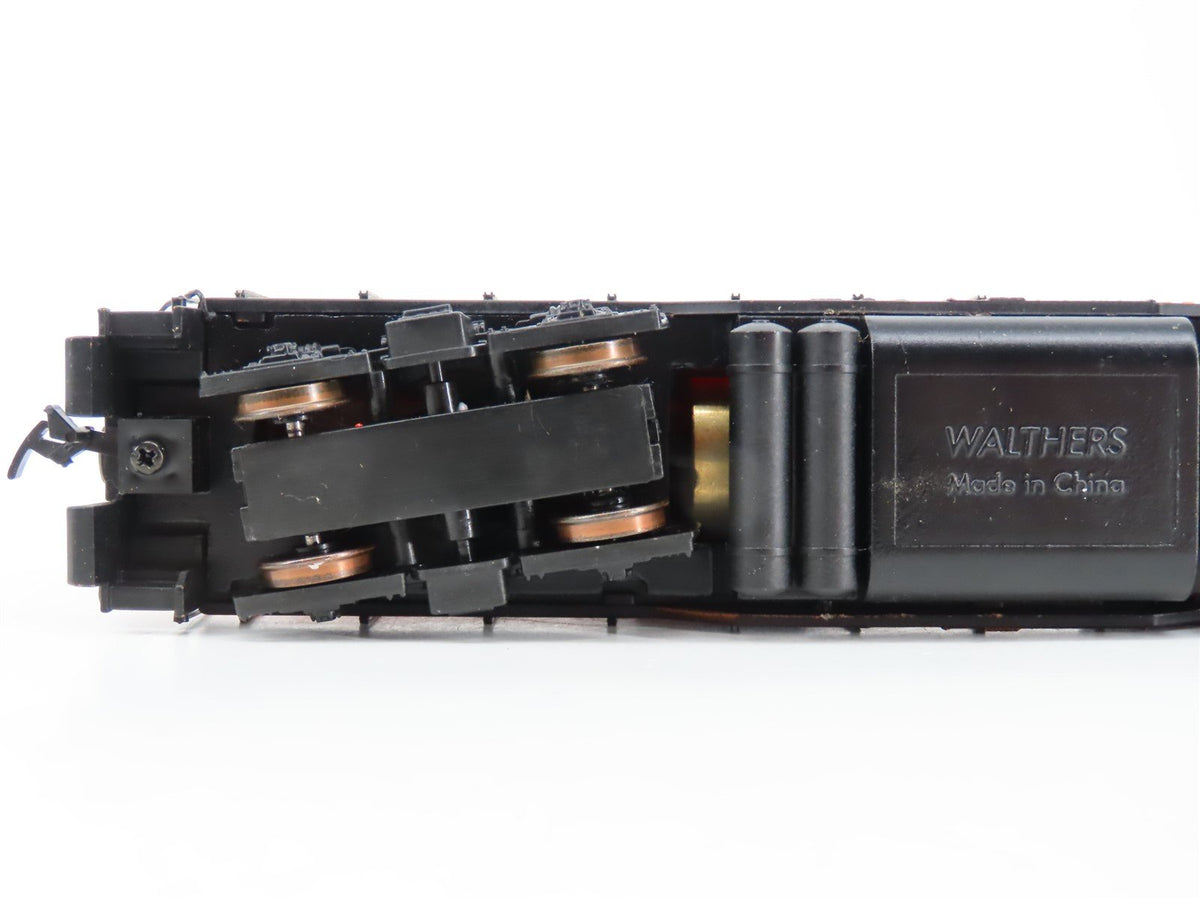 HO Scale Walthers 931-111 MILW Milwaukee Road GP9M Diesel Loco #974 Customized