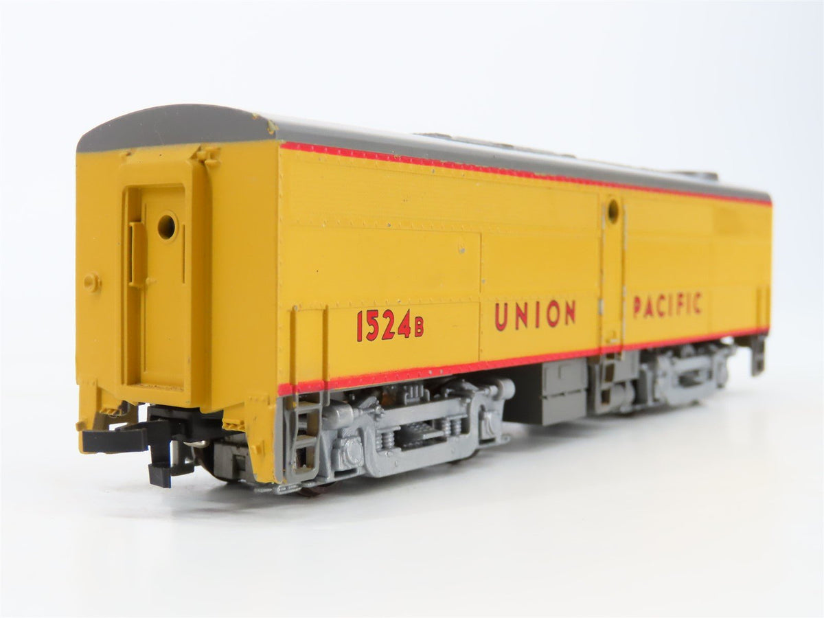 HO Scale Walthers 931-292 UP Union Pacific Alco FB Diesel Locomotive #1524B