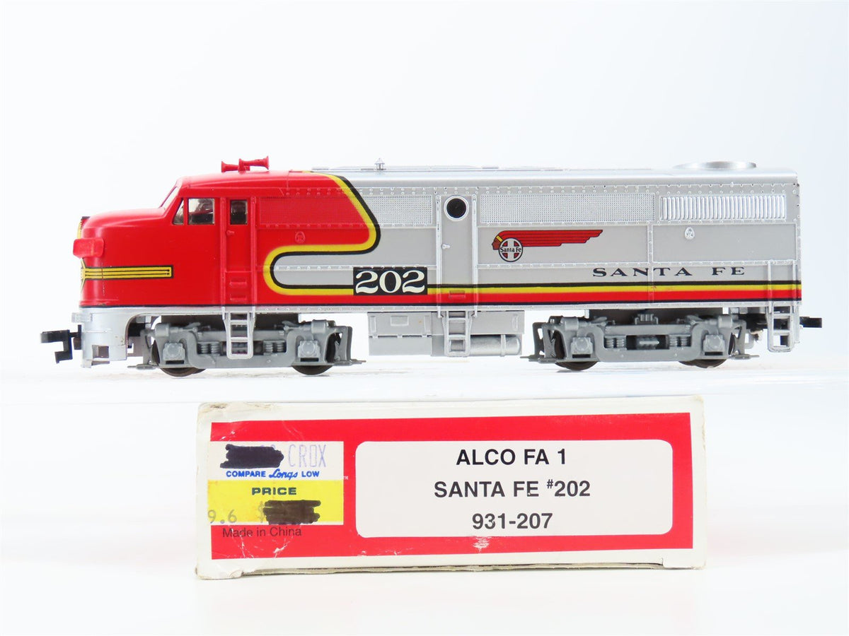 HO Scale Walthers 931-207 ATSF Santa Fe Alco FA-1 Diesel Locomotive #202