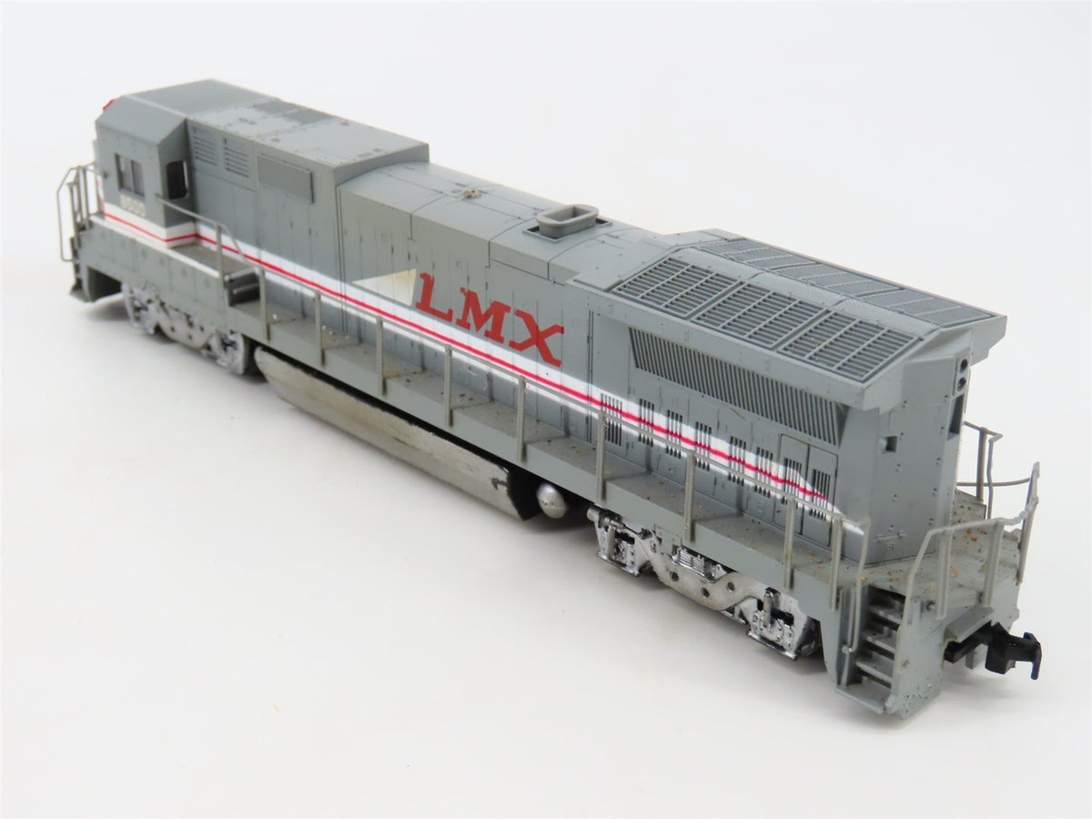 HO Scale Walthers 931-158 LMX Leasing Dash 8-40B Diesel Locomotive #8500